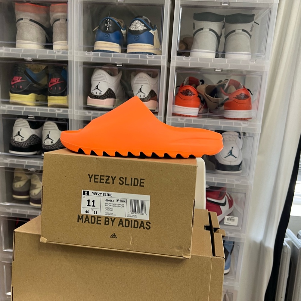 Yeezy slides. Enflame Orange. Hardest color to get. 100 percent authentic.